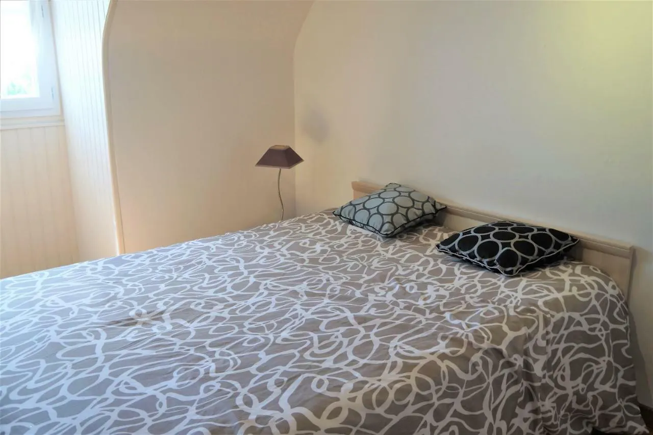 Tella Villa Ploemeur