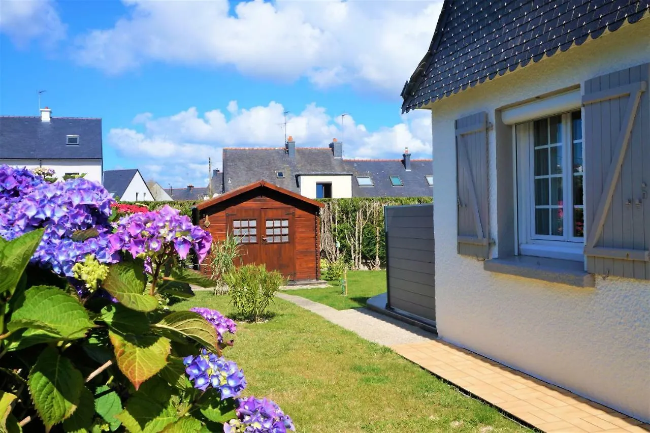 Tella Villa Ploemeur Holiday home