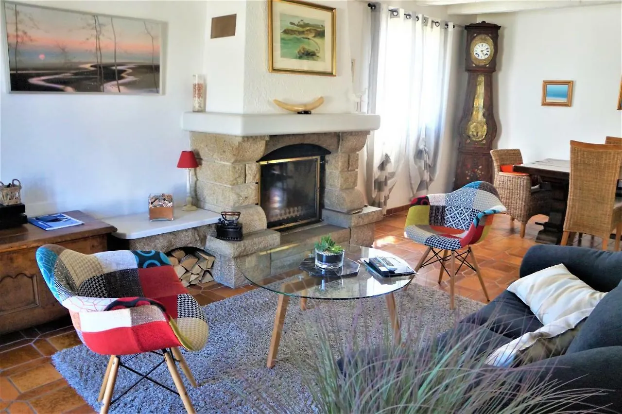 Holiday home Tella Villa Ploemeur France